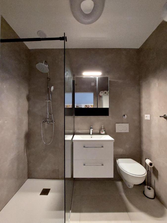 Ulrich Apartment *